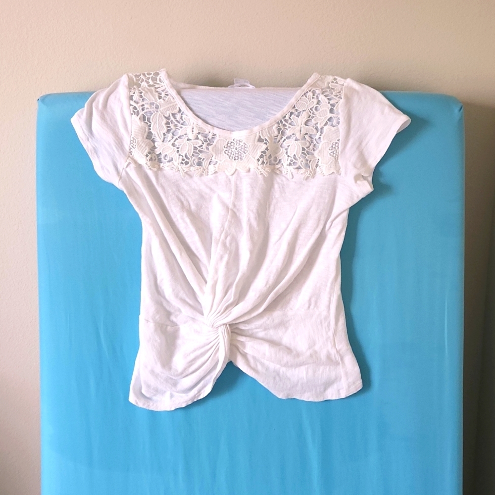 White Venus Floral Detail Knot Shirt